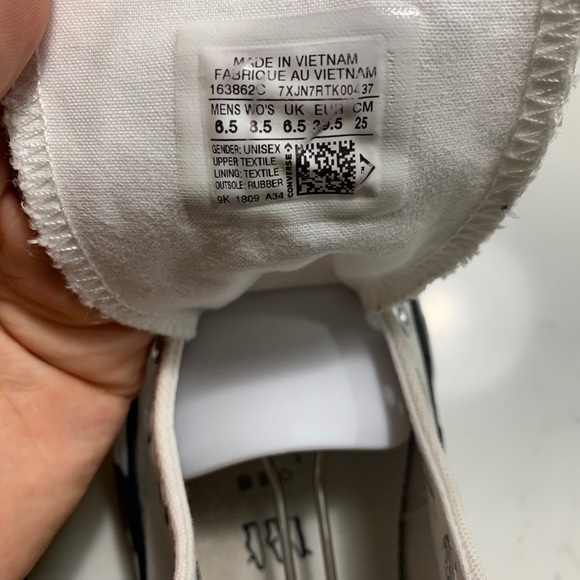 Off White Converse Chuck Taylor High - Picture 8 of 11